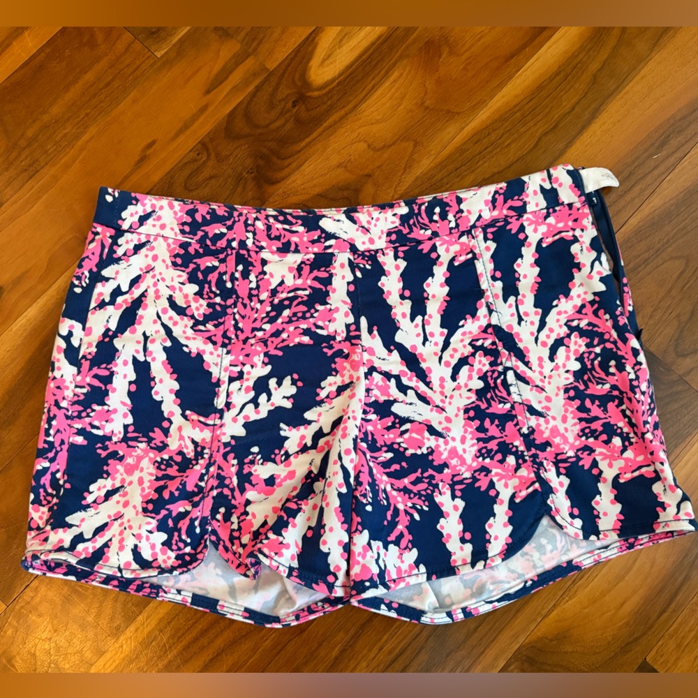 Lilly Pulitzer Navy Pink Coral-Print Golf Shorts, ECU